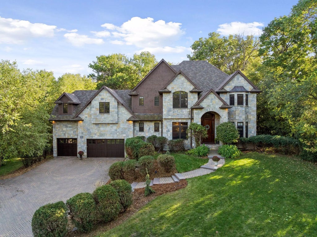 8523 Amsden Road, Bloomington