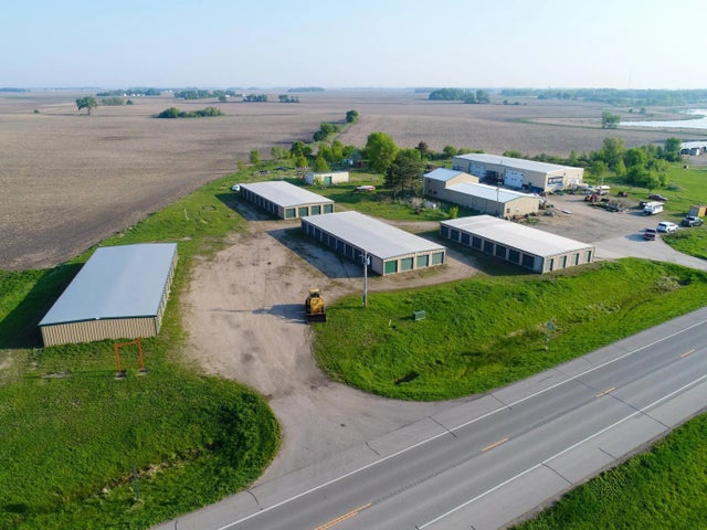 49240 State Highway 28, Morris