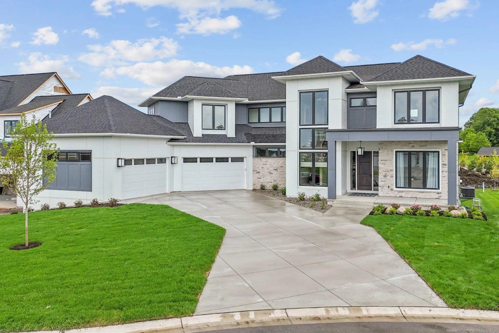 16404 47th Place N, Plymouth