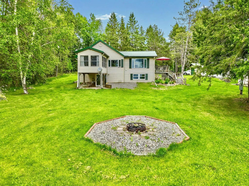 49091 County Road 134, Lake Jessie Twp