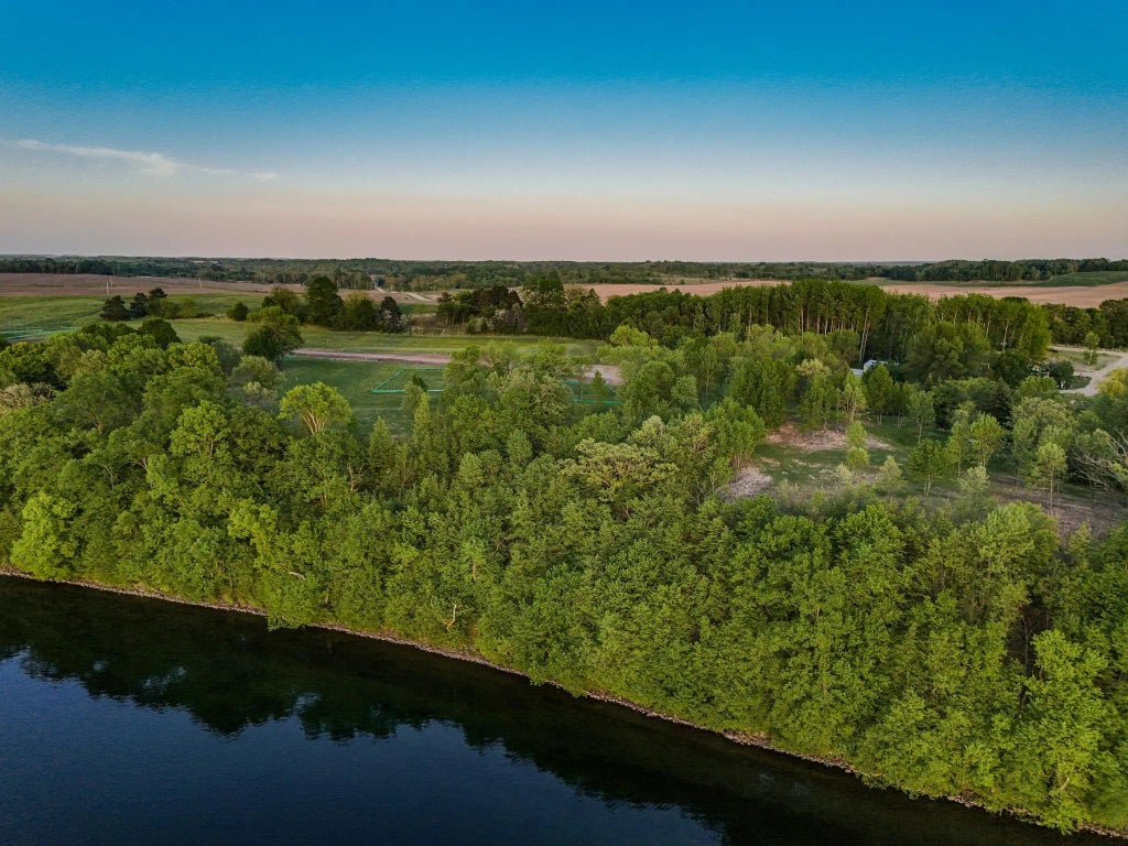 340xx 452nd St [a4], Vergas