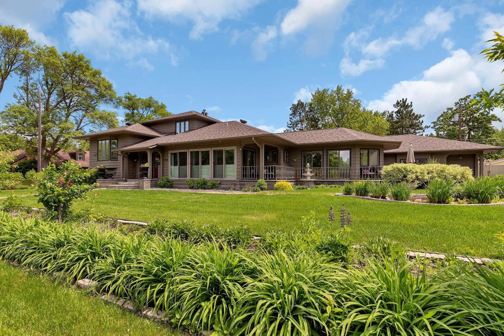 1300 Kilian Boulevard Se, Saint Cloud