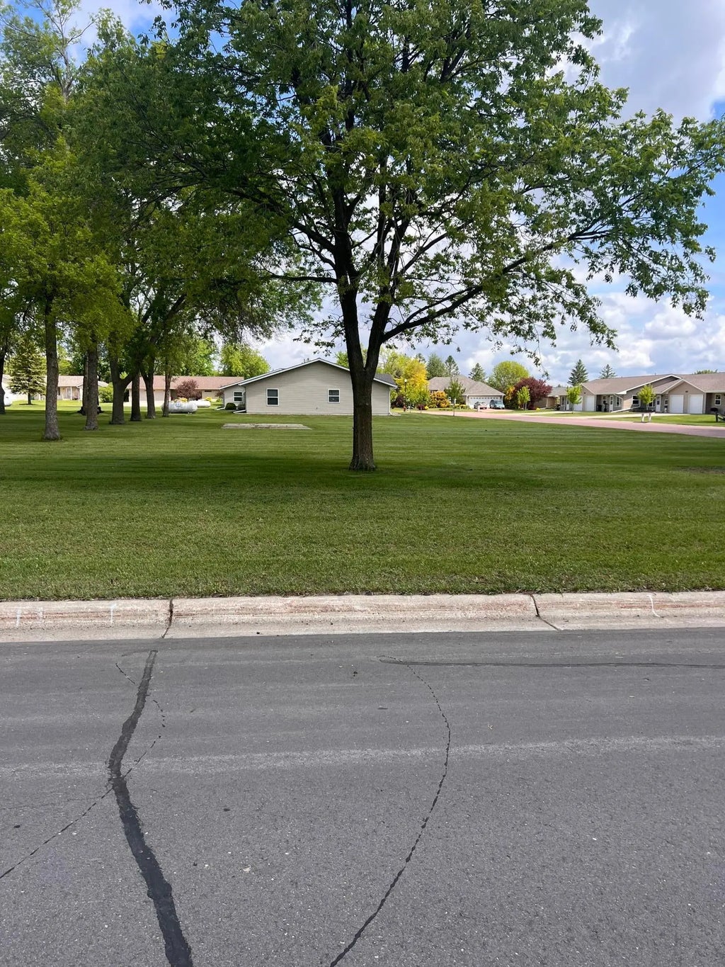 101 & 103 Kent Street, Lake Benton