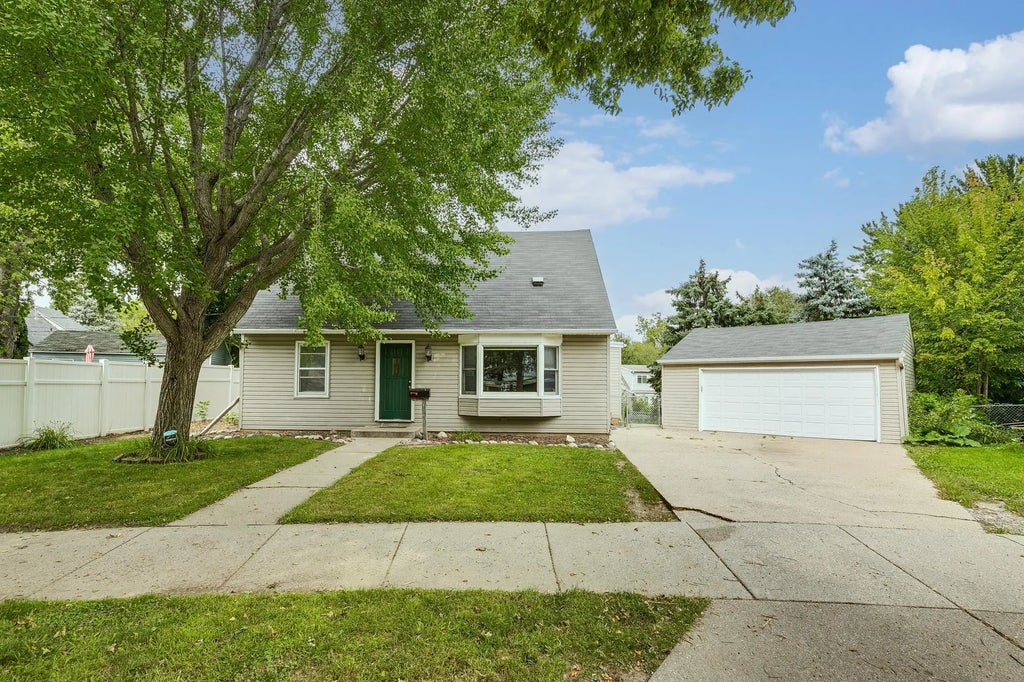 191 Altman Court, West St Paul