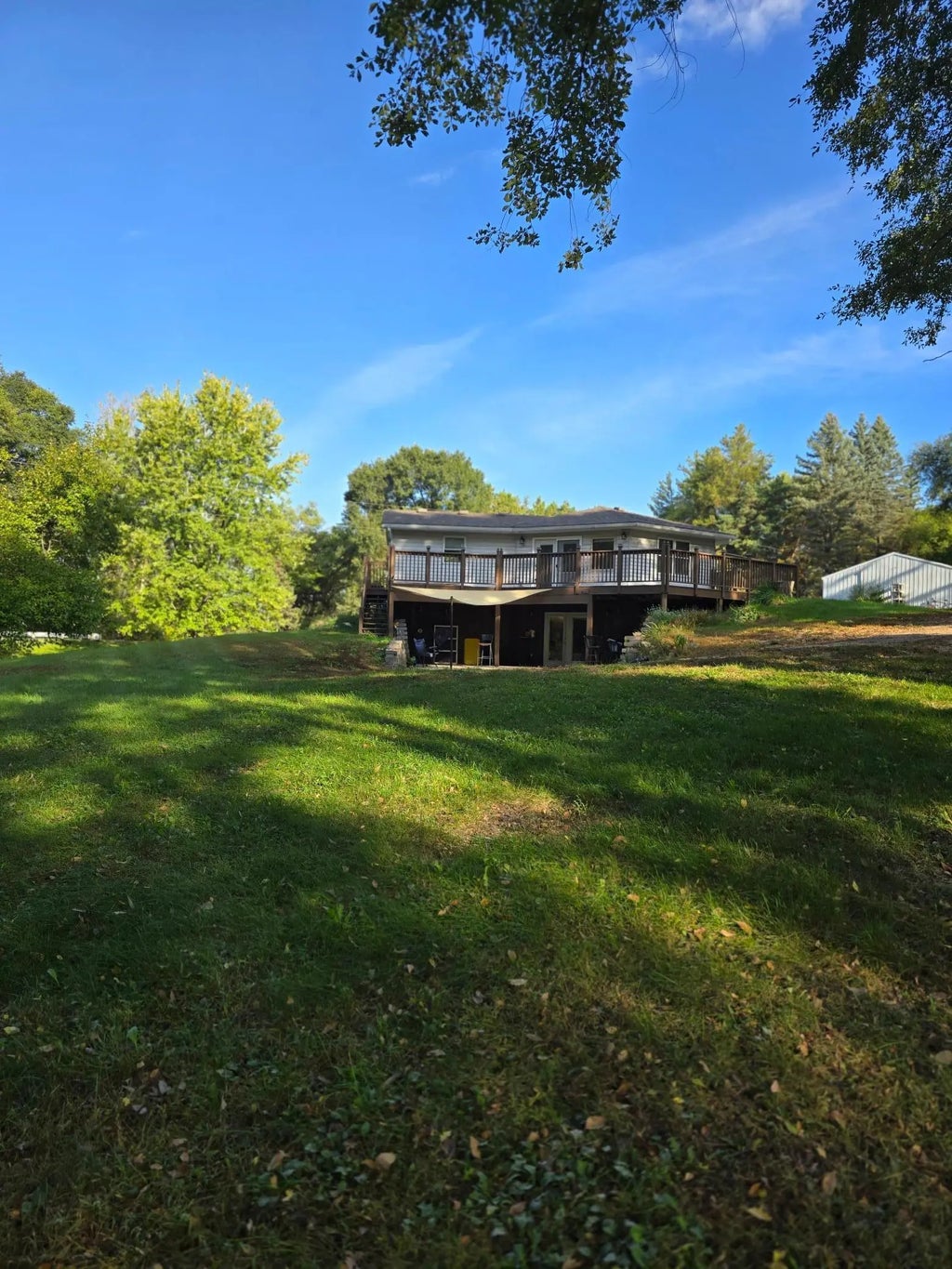 19146 Eaglewood Road, Lynden Twp