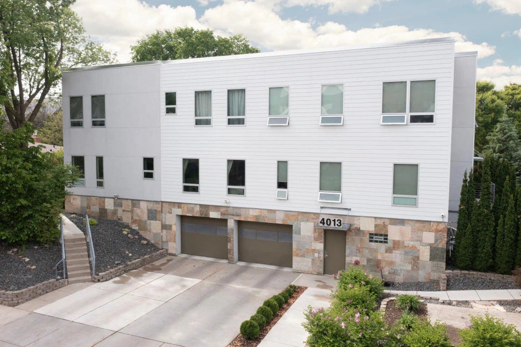 4013 W 31st Street 102, Saint Louis Park