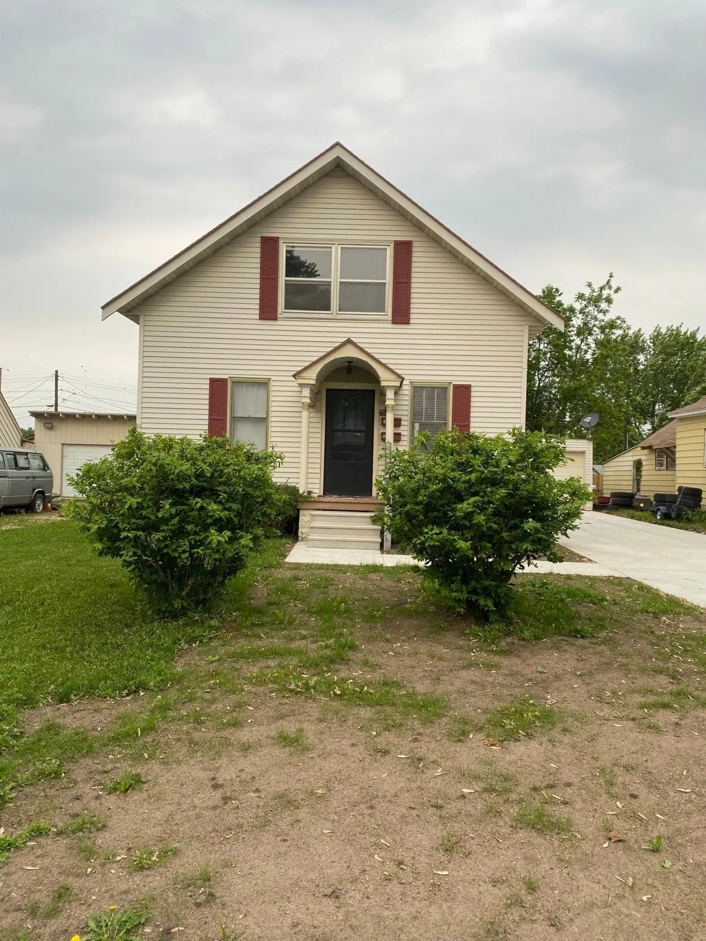 1008 W 2nd Street, Winona