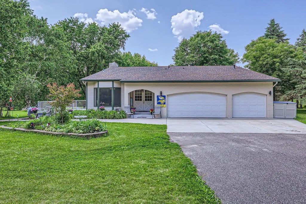 14890 Country Road, Rogers