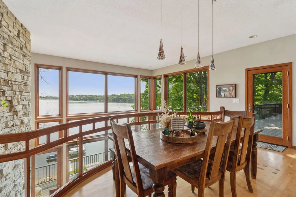 3850 Lone Cedar Lane, Chanhassen