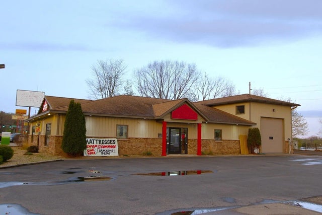 1112 Main Street, Red Wing