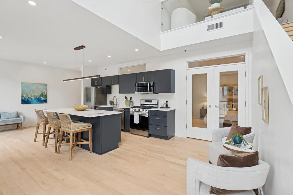 3104 W Lake Street 412, Minneapolis