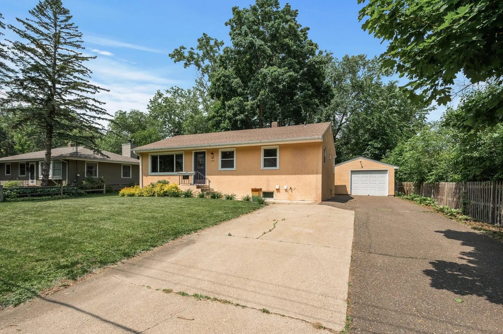 177 Kale Street, Mahtomedi