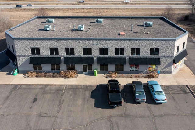 23773 Johnson Street Ne, East Bethel