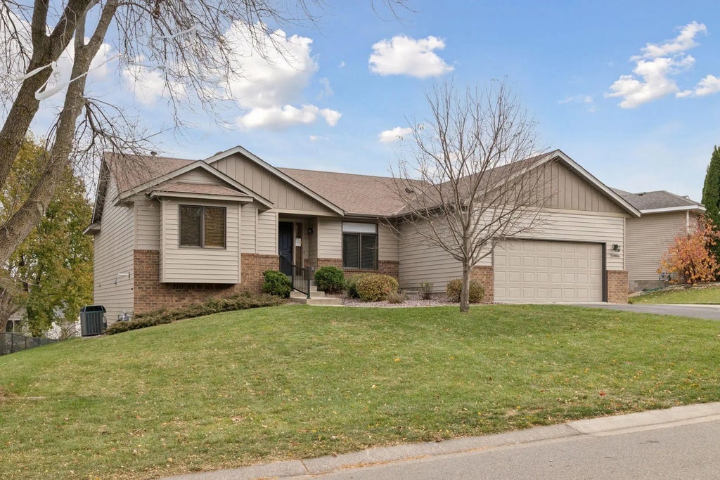 20886 Jenkins Way, Lakeville