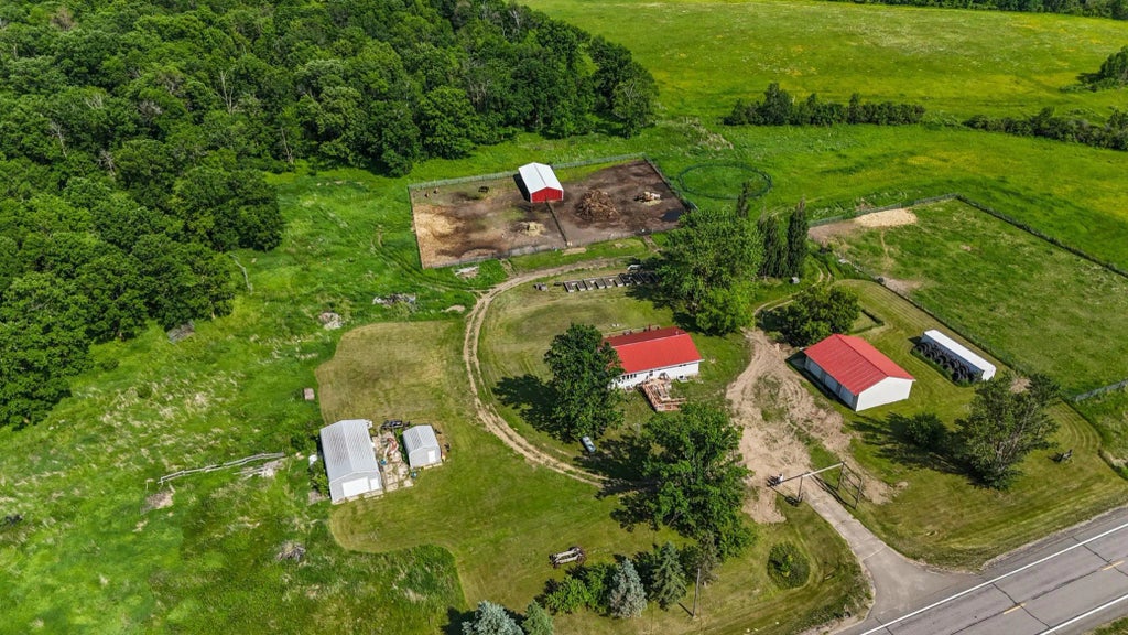 6070 County Road 1 Sw, Pequot Lakes
