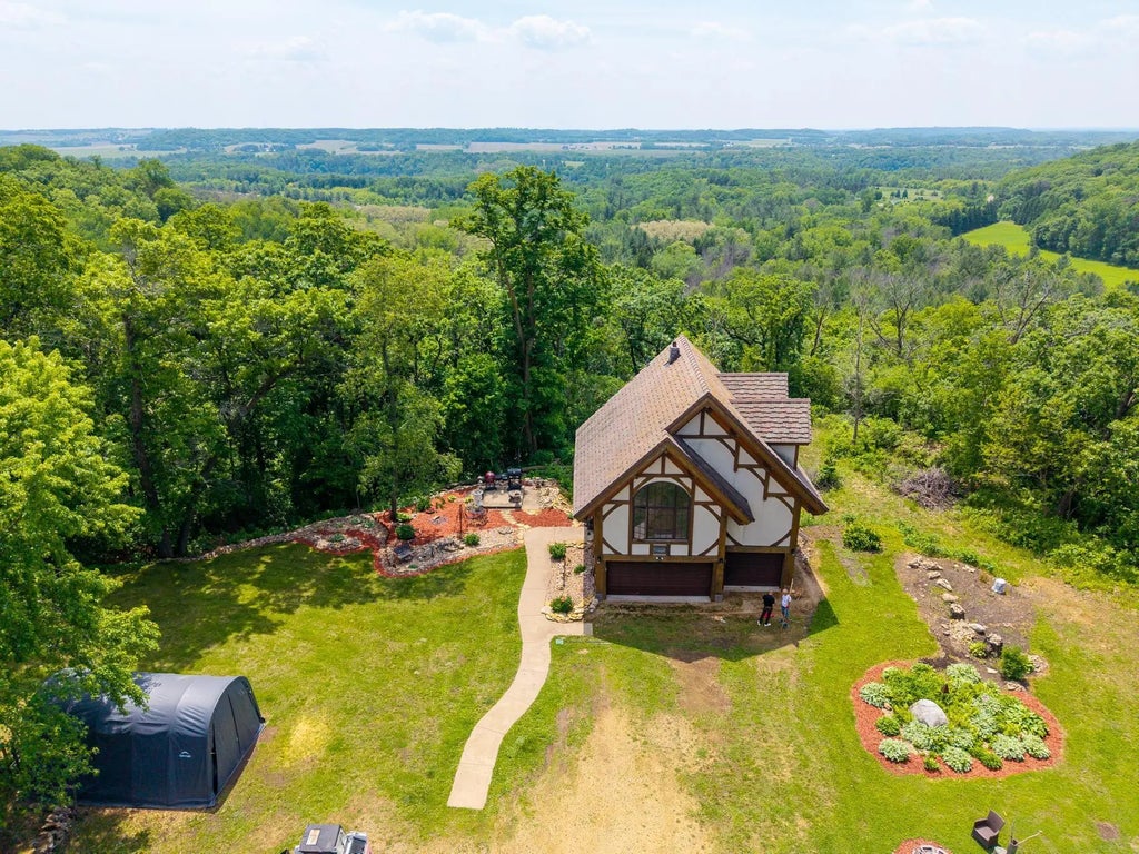 W11333 862nd Street, Clifton Twp