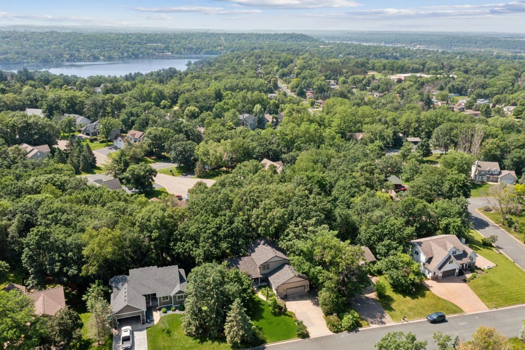 1110 Partridge Lane N, Hudson