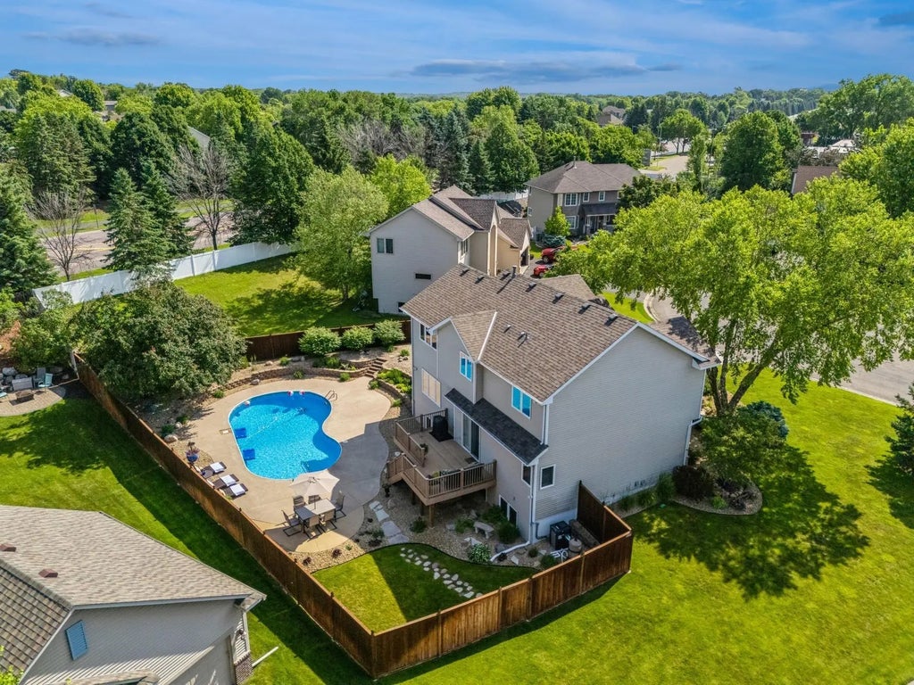 14057 Flintwood Court, Apple Valley