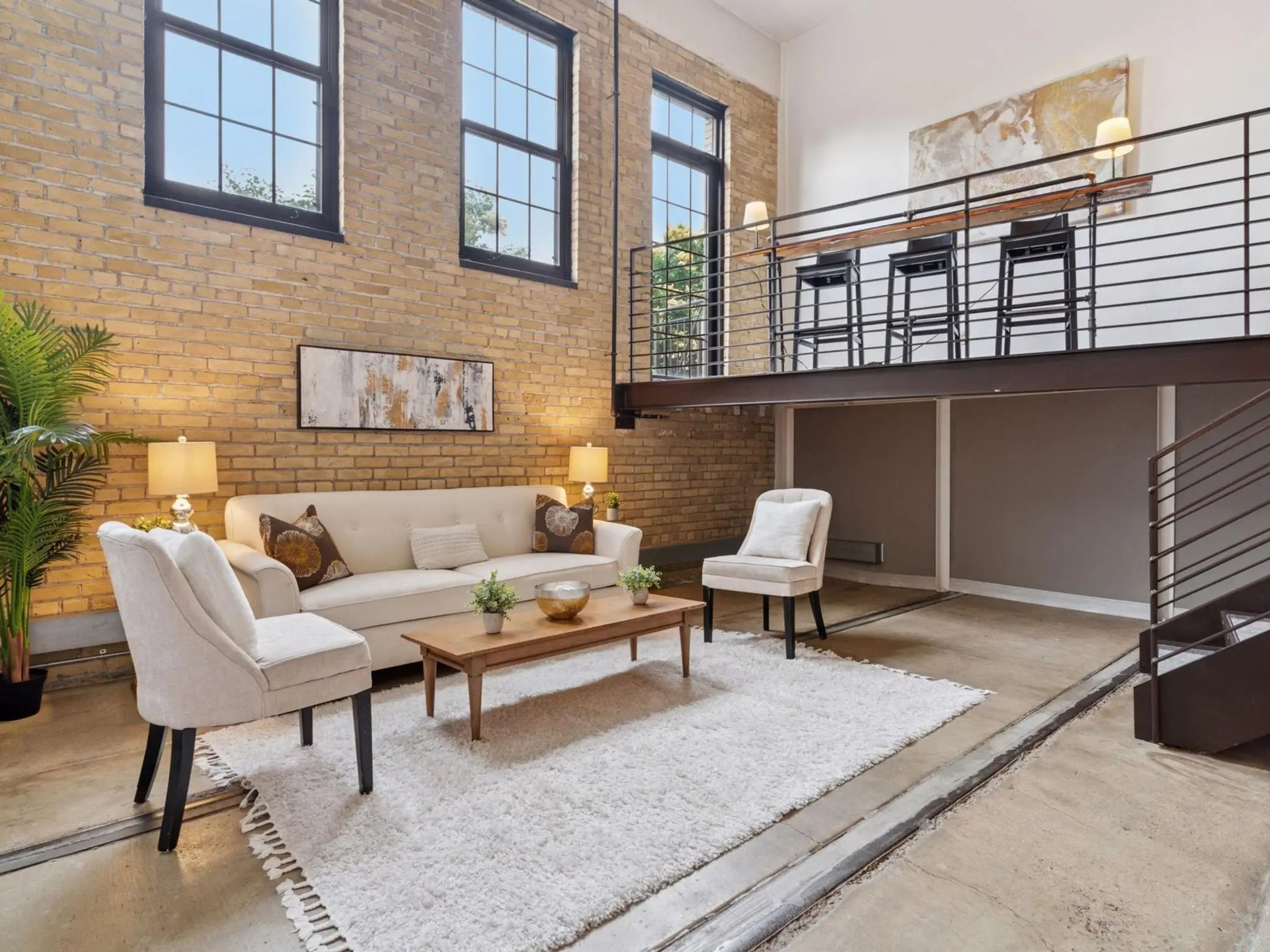 Photo of Listing #6735794