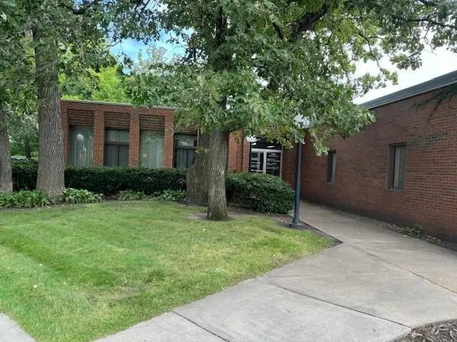 2600 Wayzata Boulevard, Minneapolis