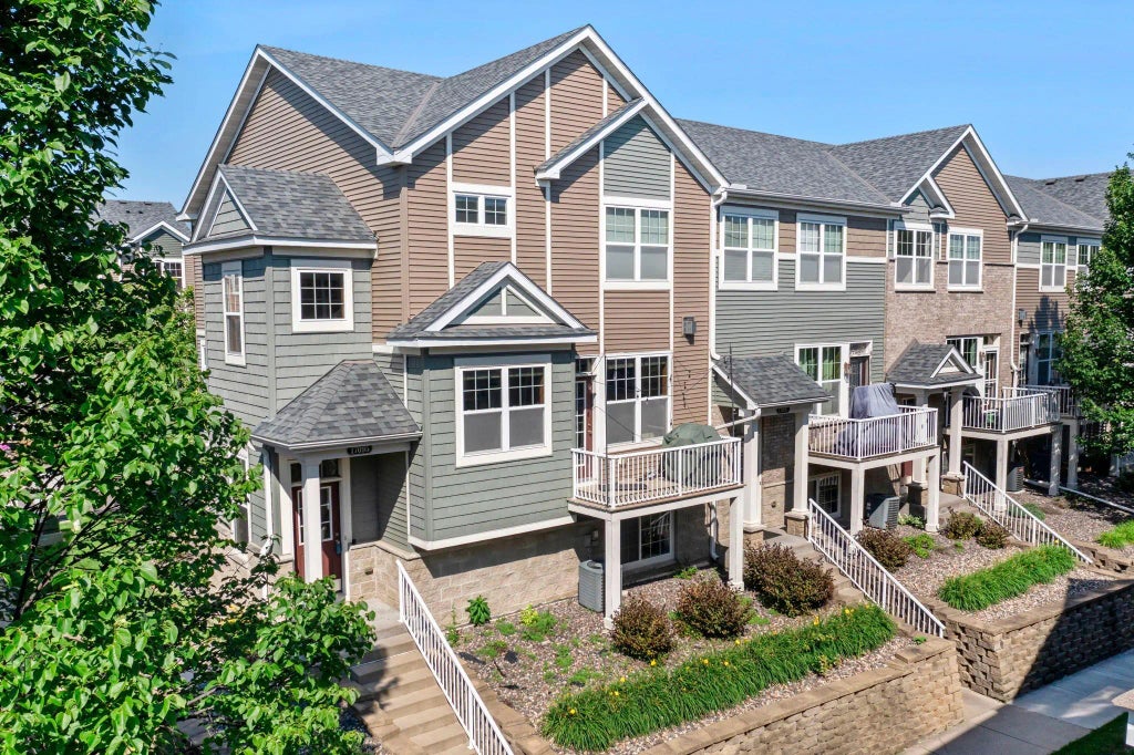 17095 72nd Avenue N 4301, Maple Grove