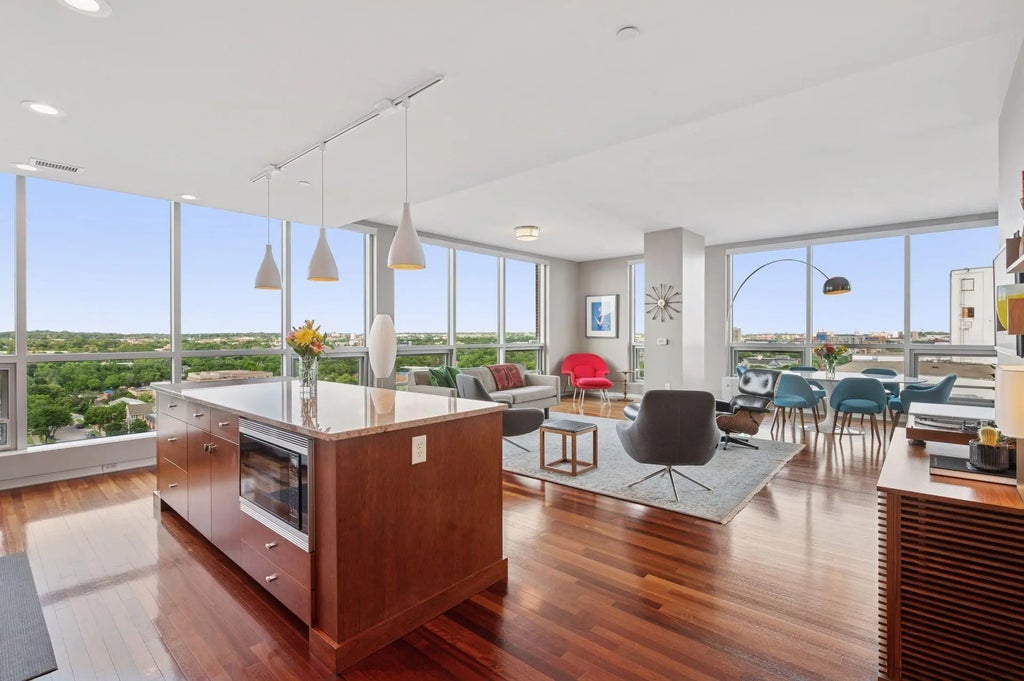 222 2nd Street Se 1503, Minneapolis