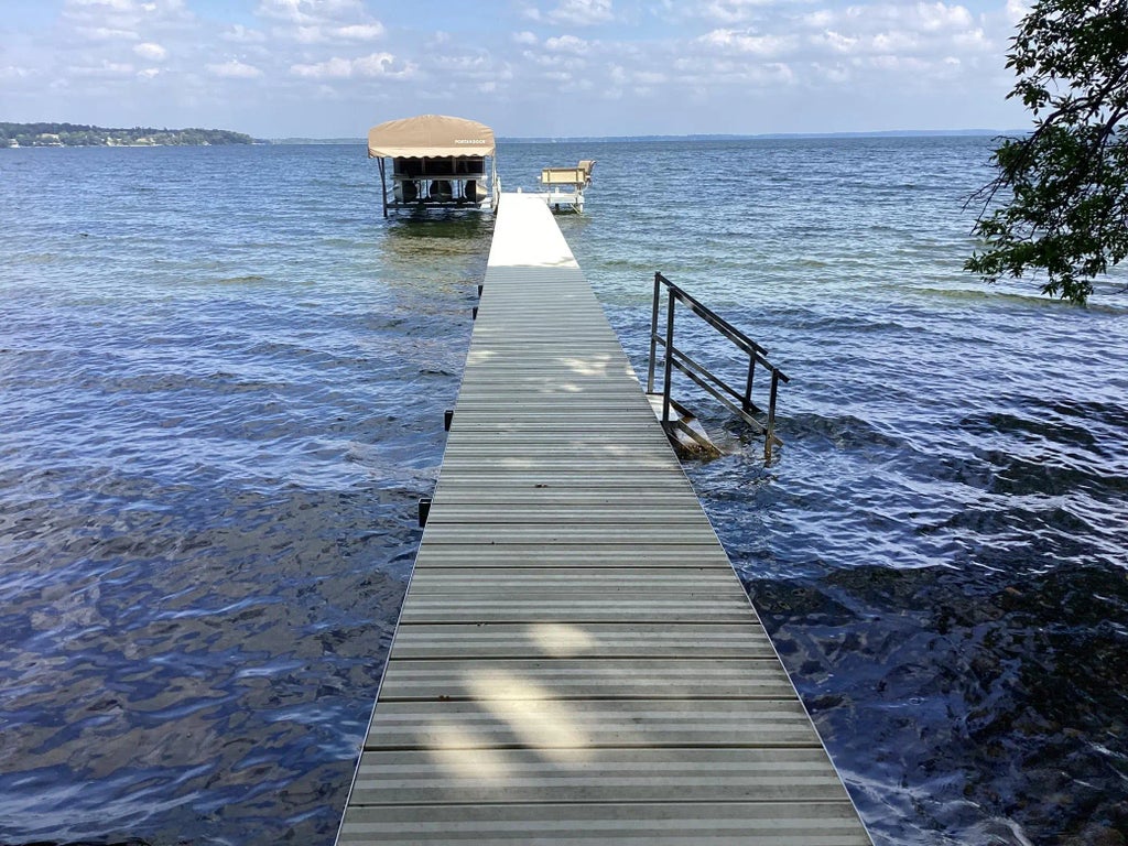 14275 Schuelke Beach Road Nw, Miltona