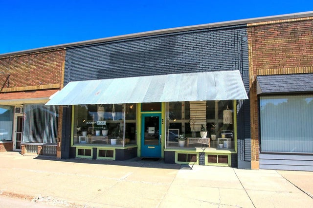 261 Atlantic Avenue W, Dassel