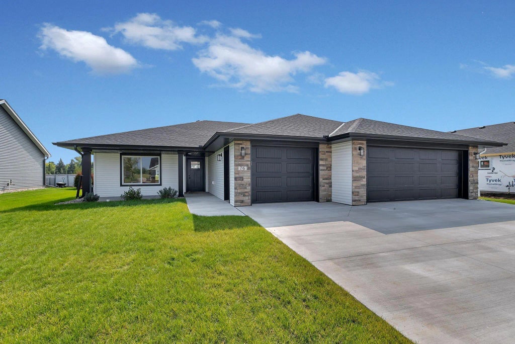 76 Meadow Lane, Cold Spring