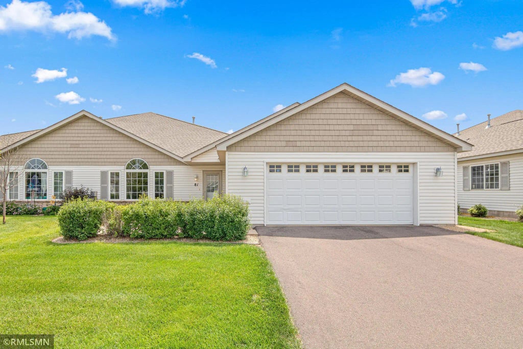 81 Bridgewater Trail, Hudson