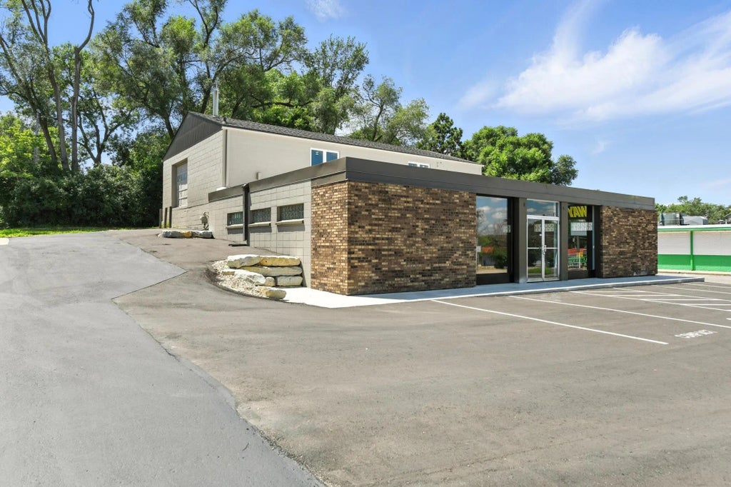 2324 Vermillion Street, Hastings