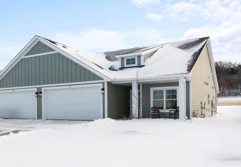 117 Maple Court, Cannon Falls