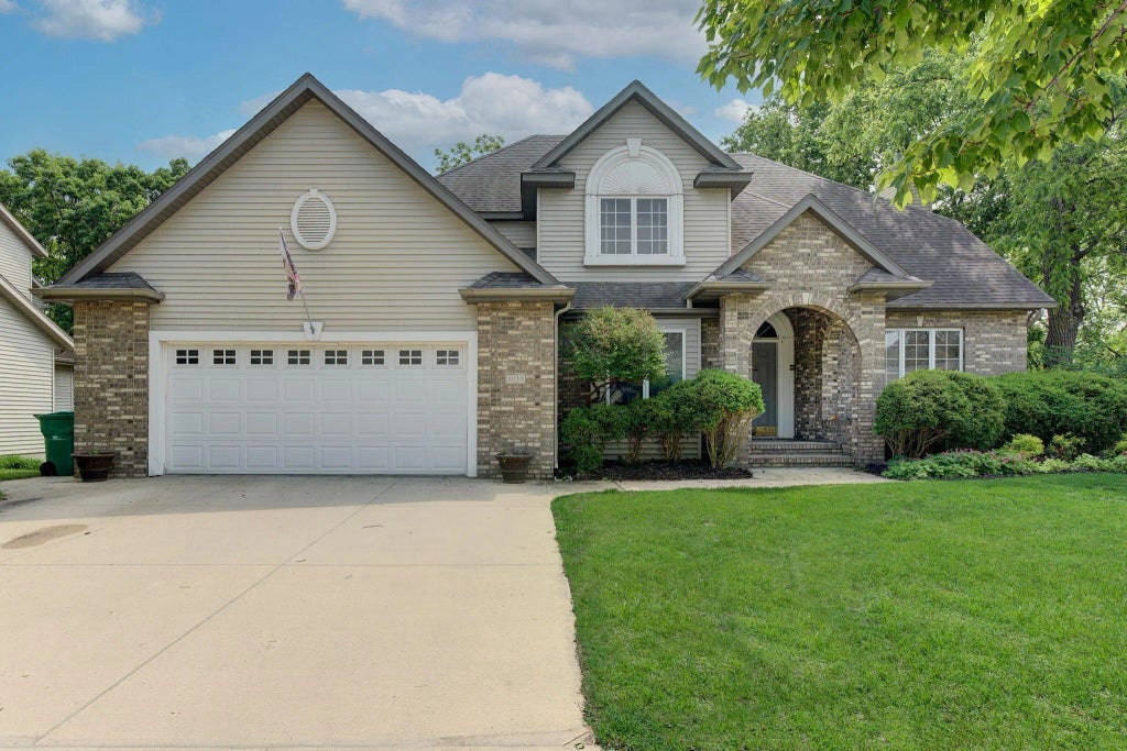 1804 Northern Viola Lane Ne, Rochester