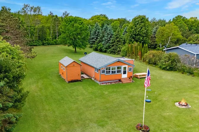 12833 Twilight Road, South Harbor Twp