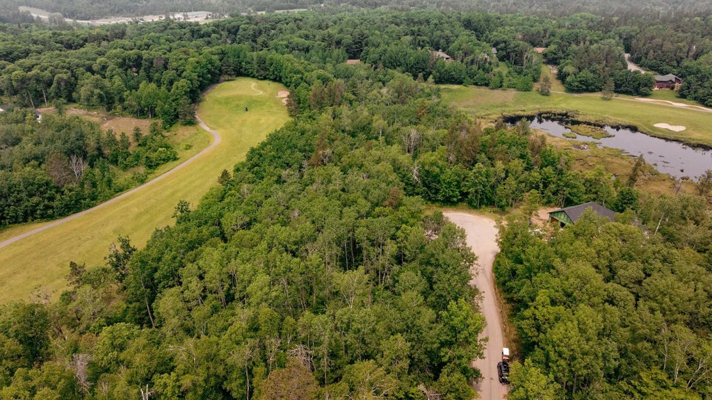 12 Suffolk Circle, Breezy Point