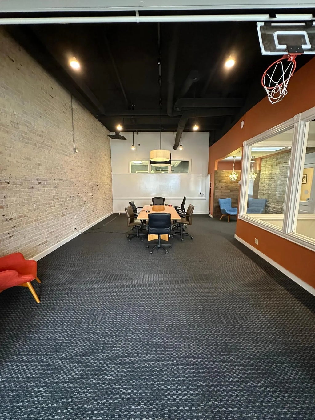 917 Mainstreet 6, Hopkins