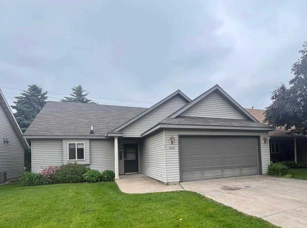 809 Aspen Circle, Waite Park