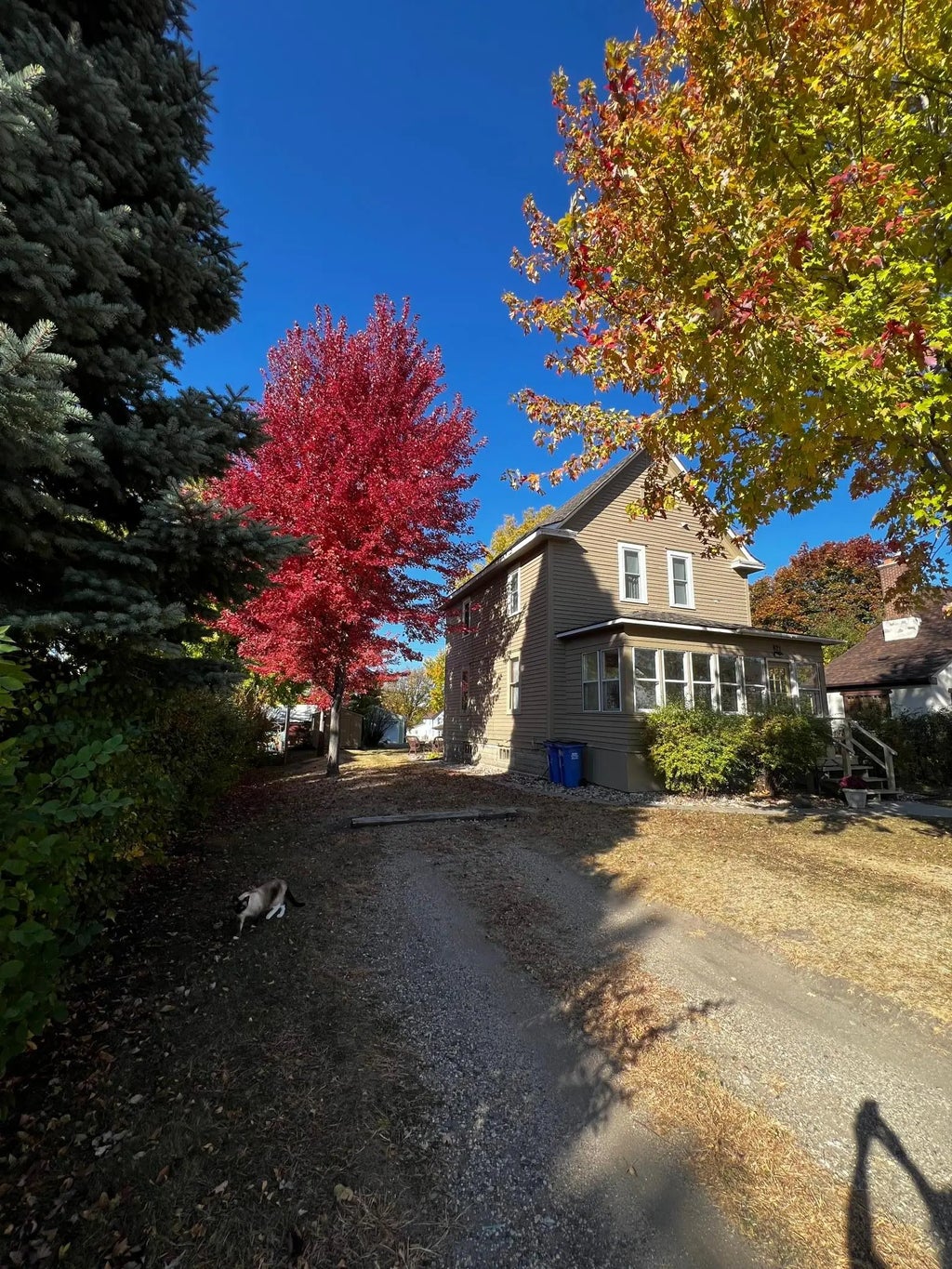 821 3rd Avenue, Madison