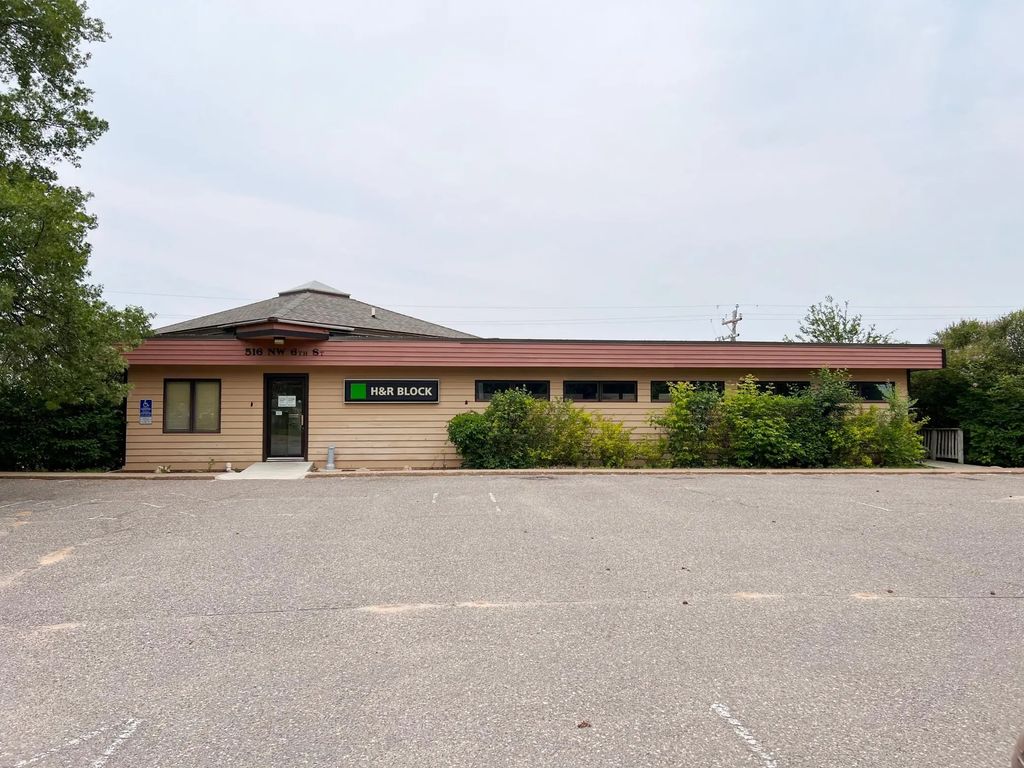 516 Nw 6th Street Entire Building, Brainerd