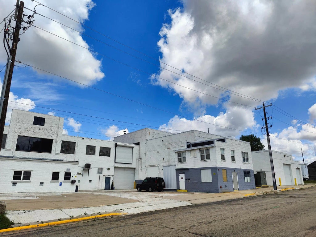 138 W Front Street, Owatonna