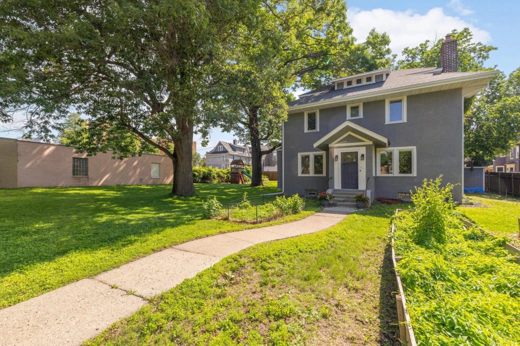 2213 Nicollet Avenue, Minneapolis