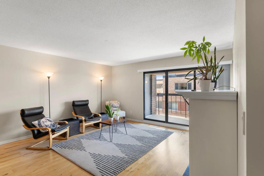 2885 Knox Avenue S 803, Minneapolis