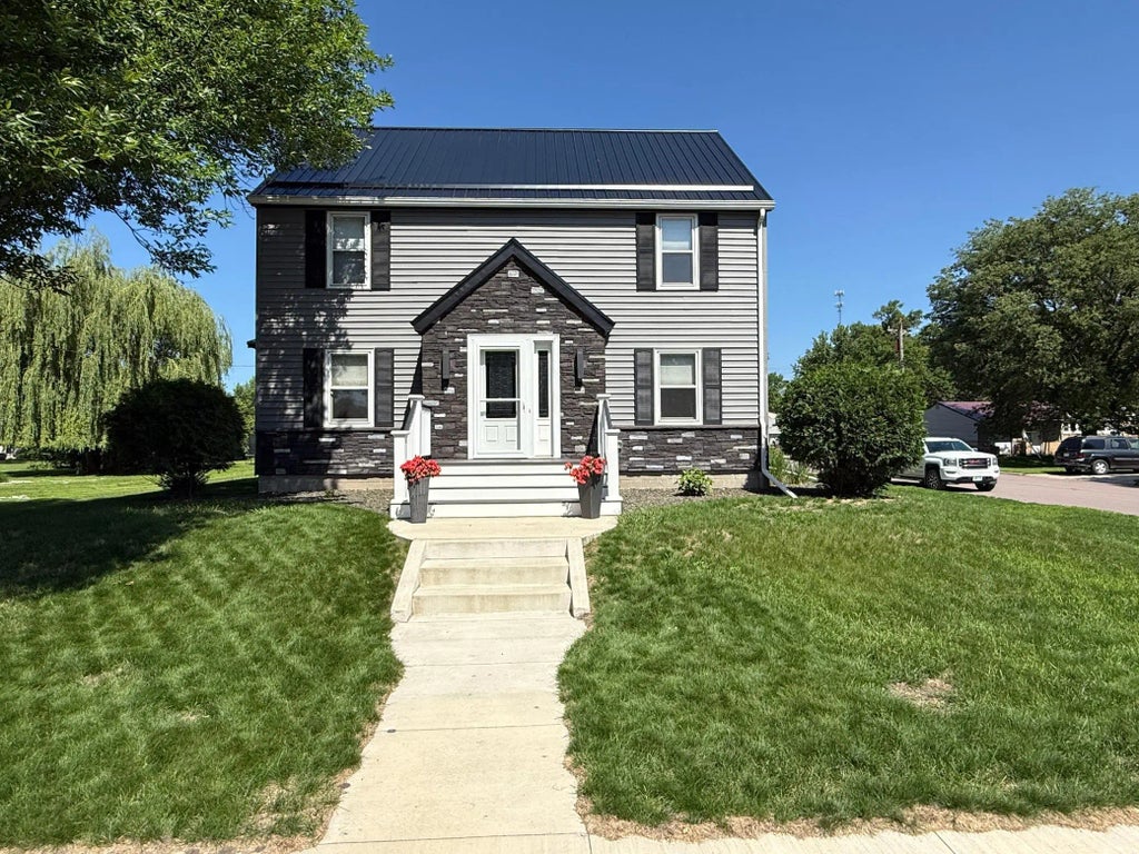 411 Vernon Avenue, Morgan