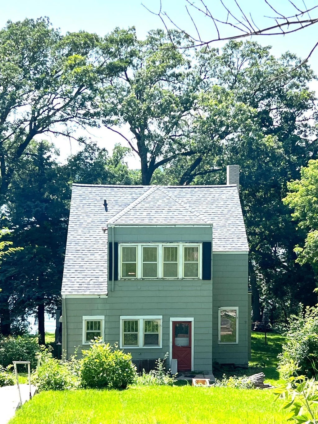 661 Lakeshore Drive, Ortonville