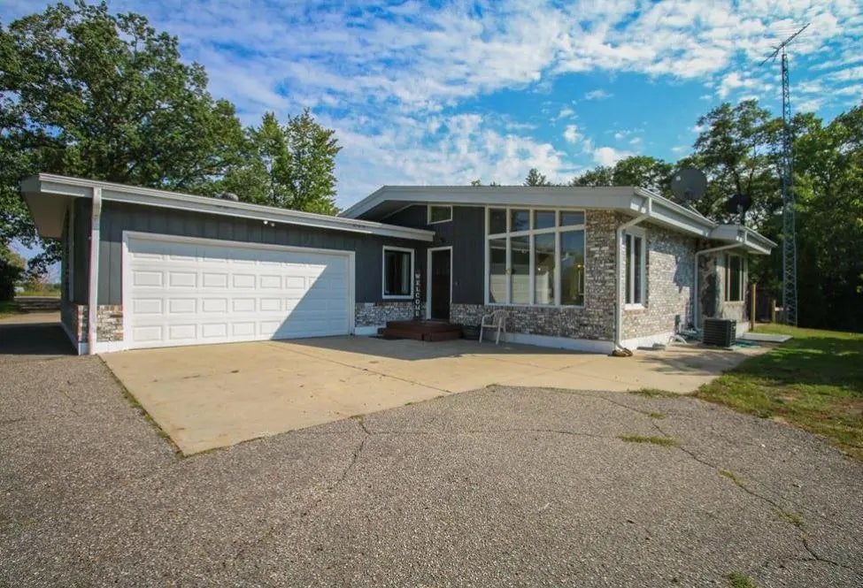 29883 Timberlane Road, Staples