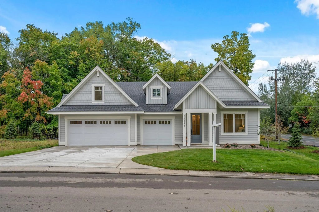 25330 Park Lane, Shorewood