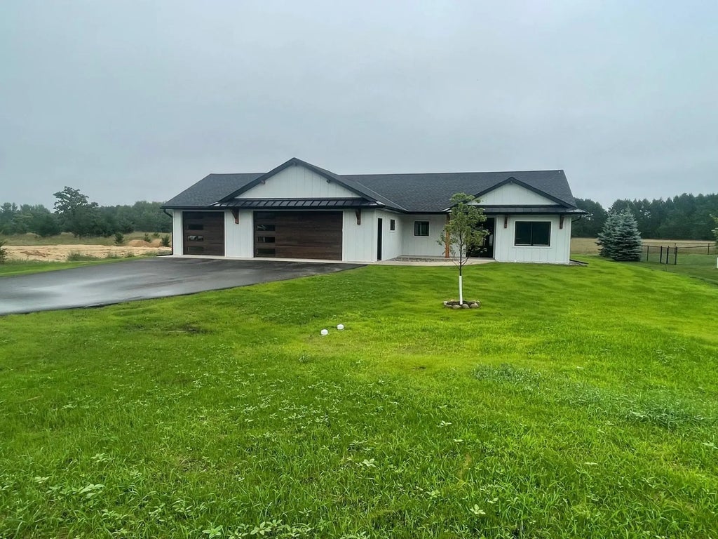 12570 Second Street, Baxter