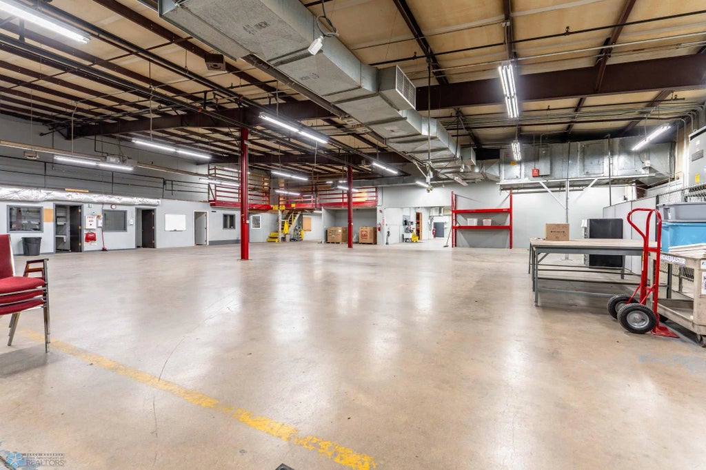 1205 N Tower Road, Fergus Falls