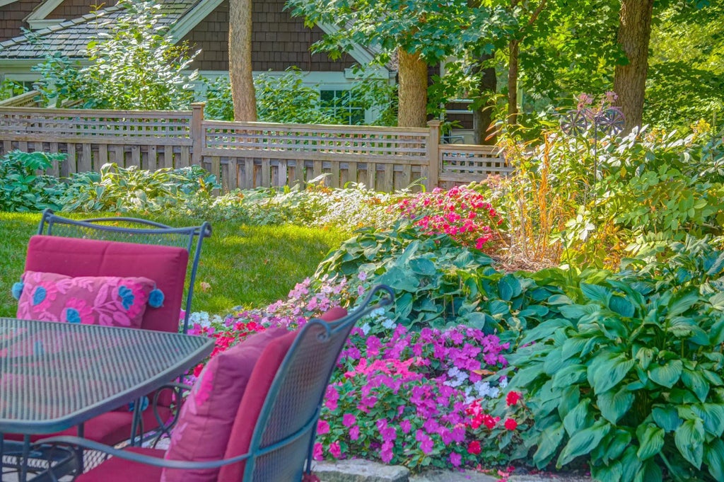 205 Valleyview Place, Minneapolis