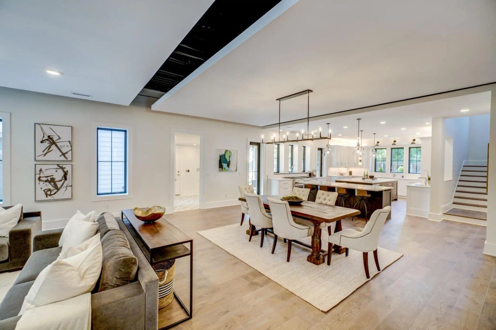 809 5th Street N, Stillwater